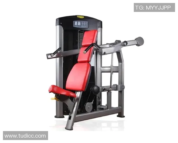 肩部健身器材：推荐有效锻炼肩部肌肉的健身器材及其使用技巧