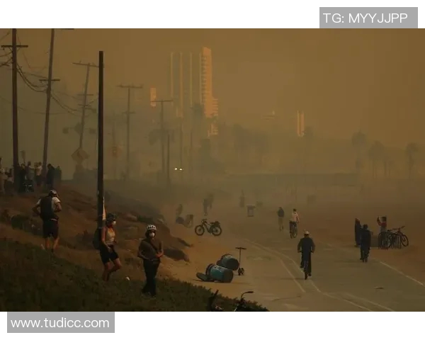 全球气候变化加剧极端天气事件频发 各国应对措施逐步升级 全球气候变化加剧极端天气事件频发 各国应对措施逐步升级