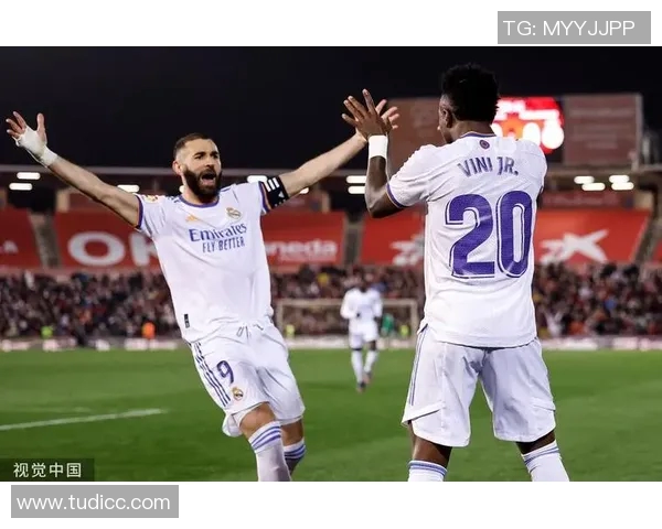 维尼修斯领衔带队奋勇前行助力皇马争夺各项荣誉再创辉煌 维尼修斯领衔带队奋勇前行助力皇马争夺各项荣誉再创辉煌